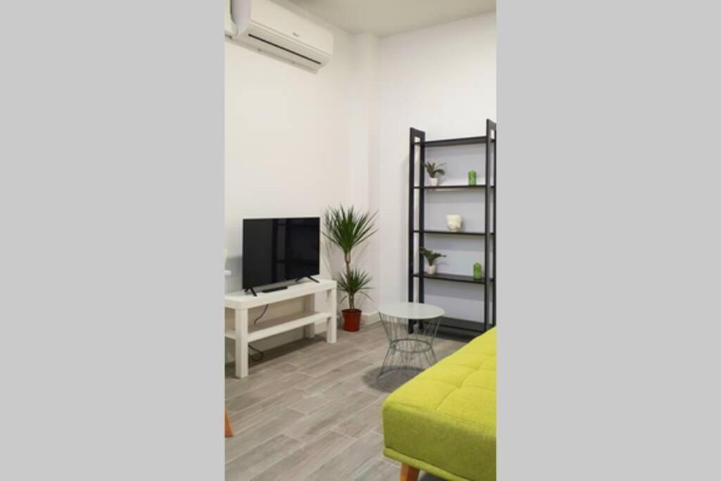 Apartamento Interior En El Absoluto Centro Ba 阿尔赫西拉斯 外观 照片