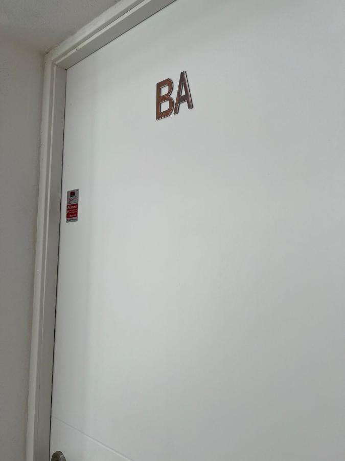 Apartamento Interior En El Absoluto Centro Ba 阿尔赫西拉斯 外观 照片